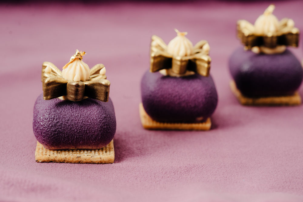 Royal Berkshire Coronation Cakes